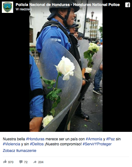 Policja stanęła po stronie opozycji