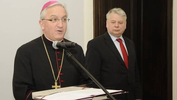_Bogdan_Borusewicz_Noworoczne_spotkanie_z_korpusem_dyplomatycznym_2013_Senat_RP