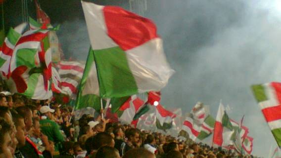 Legia pomoże uchodźcom. Klub przeznaczy pieniądze z biletów