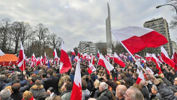Oto plan PiS na zniszczenie KOD-u. Scena polityczna ma się zatrząść