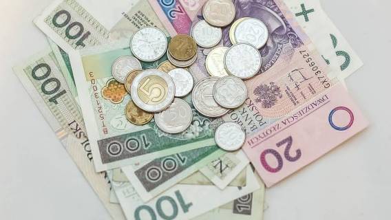 Gdzie żyje się taniej: w Polsce czy na Białorusi? PIORUNUJĄCA różnica!