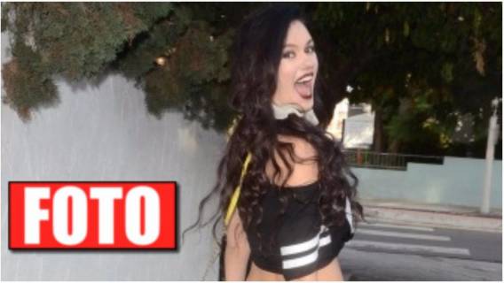 Gwiazda Hollywood w takim stroju poszła na zakupy. Widać WSZYSTKO