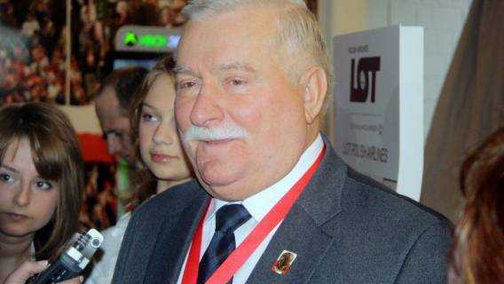 Między lewą a prawą nogą: Najśmieszniejsze cytaty Lecha Wałęsy