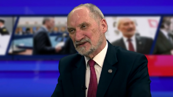macierewicz