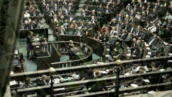 Nowy skandal wstrząsa PiS. Roztrwonili kolejne sumy