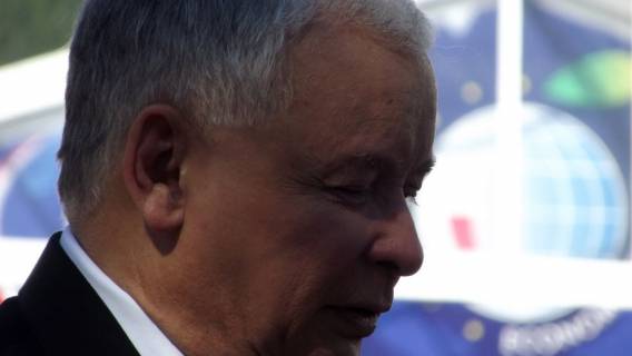 Kaczyński wciąż się nie pokazuje publicznie. Polityk PiS ujawnia dlaczego