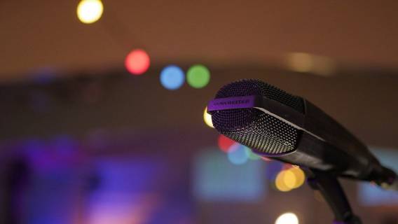 microphone-2548973_1280