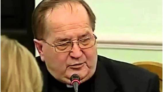 Na Rydzyka patrzy cały świat. To może być jego koniec