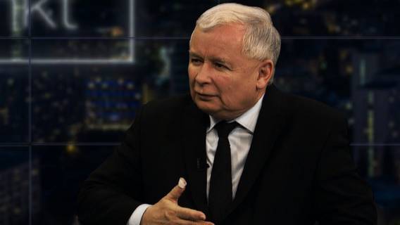 Jarosław Kaczyński pod ostrzałem! Oskarżają go o FAŁSZOWANIE historii