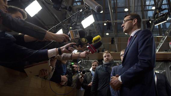 Chcą zlinczować Morawieckiego!