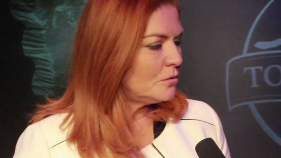 Katarzyna Dowbor nie potrafiła ukryć łez. Zostawiła ich matka, nie mieli co jeść