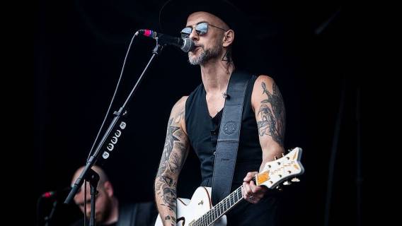 Nergal zwyzywał beneficjentów 500 plus!