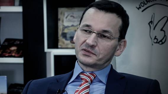 Morawiecki poległ, jak nigdy wcześniej. Koniec premiera zapowiedziany