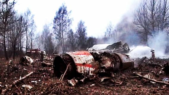 Afera po DECYZJI Dudy ws. Smoleńska! Prawica w furii, wściekli na Prezydenta