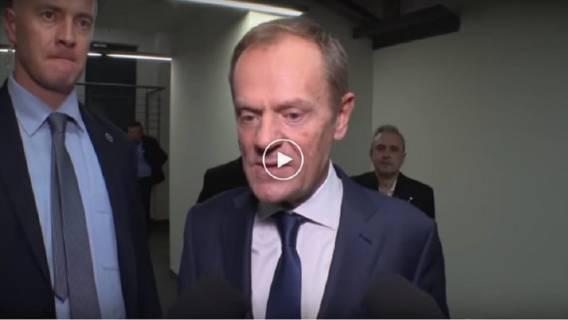 Niczego lepszego nie zobaczycie w te święta! Donald Tusk składa Polakom życzenia