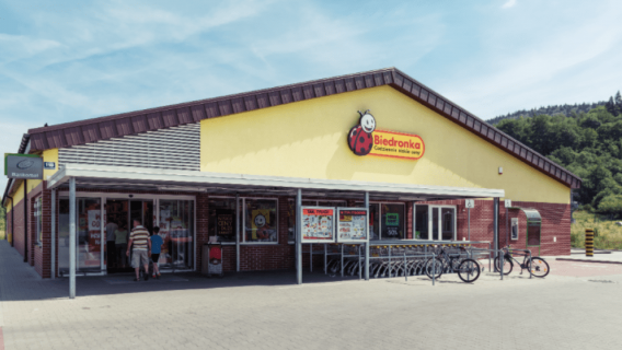 Biedronka straci klientów? Pluszaki konkurencji dały czadu