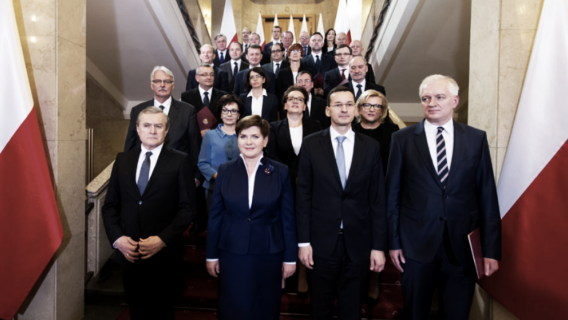 Ujawniono najważniejsze pismo polskiego ministerstwa! PiS się złamał, Polacy świętują