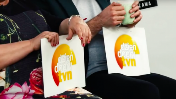 Fani oniemieli. Nieoficjalne, szokujące doniesienia o ojcostwie dziecka największej gwiazdy TVN