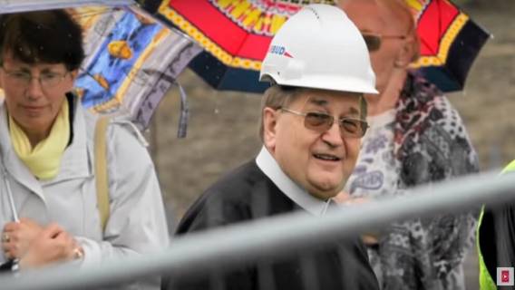 Nie tylko rząd daje pieniądze Rydzykowi! Dostał OGROMNE sumy od...