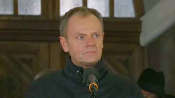 tusk (1)