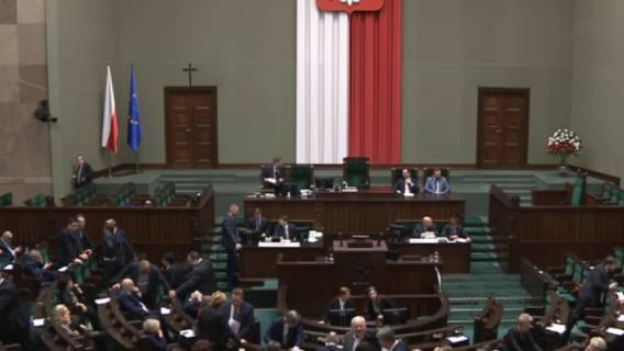 Karczemna awantura wstrząsnęła Sejmem. PiS tłumaczy się za swojego posła