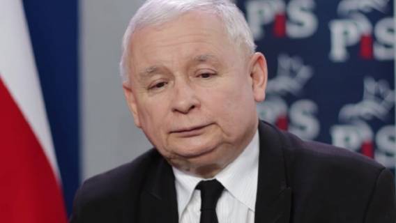 Nowa emerytura Kaczyńskiego. Zwykli emeryci mogą tylko pomarzyć o takiej kwocie
