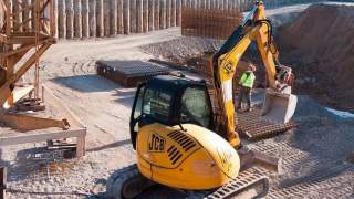 Ile zarabia operator koparki na godzinę