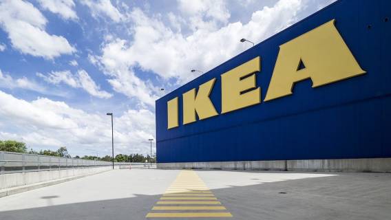 Ikea - zarobki z sklepie meblowym