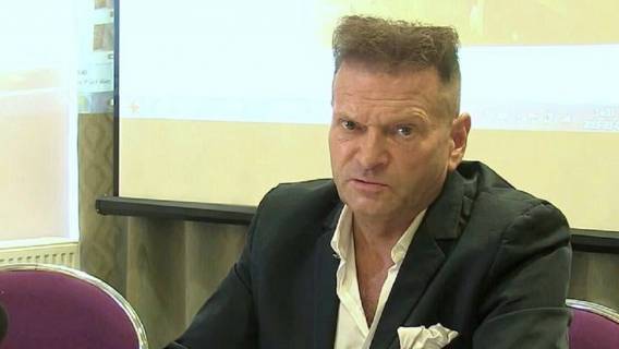 Rutkowski: fryzjer budzi sensację