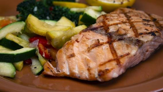 Wakacje, cała prawda o nadmorskich restauracjach