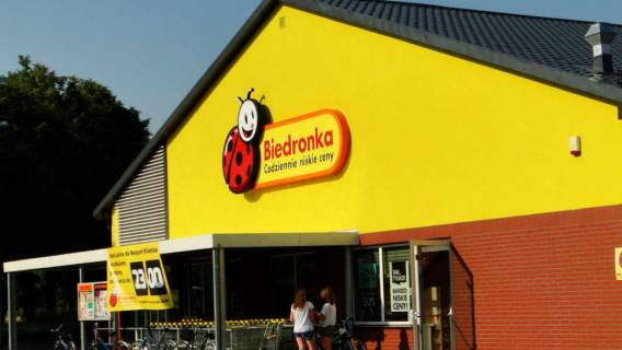 biedronka okropny zapach