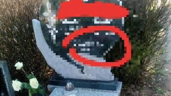 Ten grób ma naprawdę wyjątkowy napis