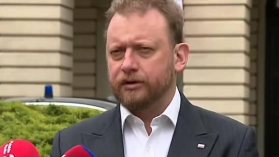 Łukasz Szumowski, wstrzymano dostawy maseczek
