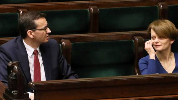 Minister o zniesieniu kolejnych zakazów