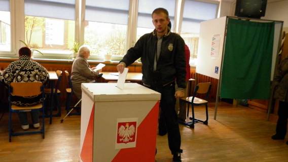 Polonia głosowanie