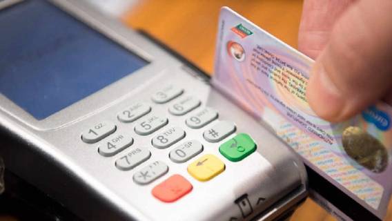 Karta bankomatowa może być niebezpieczna