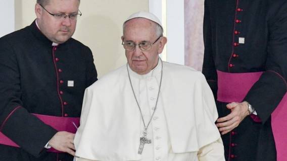 Papież Franciszek kontrowersje stosunki płciowe