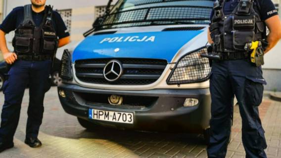 Policjanci powinni zarabiać więcej