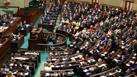 Zarobki polskich posłów