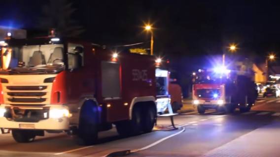 Syn natychmiast rzucił się w kierunku rodziców, żywioł był nieubłagany. Na miejsce wysłano służby, niestety było za późno