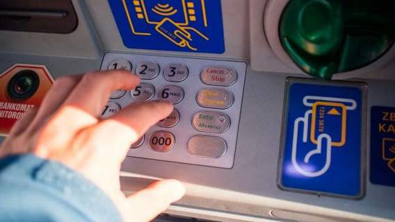 Bank odnotuje problemy