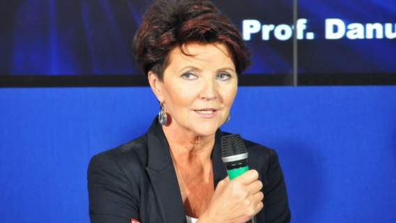 Jolanta Kwaśniewska komentuje Strajk Kobiet