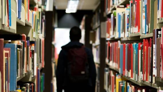 rok szkolny uczniowie studniówka