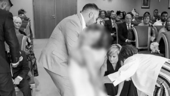 Zdjęcie ze ślubu jest dobijające. Ból ogarnia człowieka na samą myśl, co wydarzyło się z panną młodą