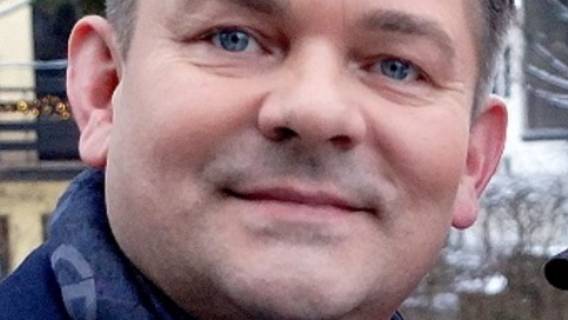 Zenek Martyniuk w objęciach Królowych Życia