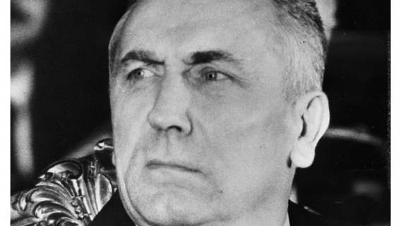 grób Edward Gierek zdjęcia