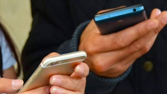 SMS z groźną wiadomością
