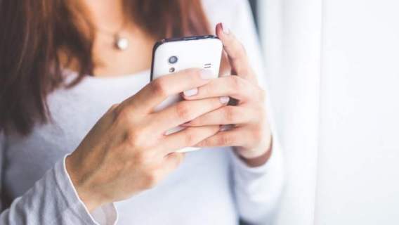 SMS wpędził kobietę w potężne długi