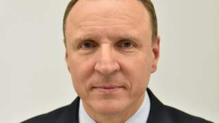 Jacek Kurski ile zarobił