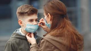 Mateusz Morawiecki zapowiedział zniesienie obostrzeń